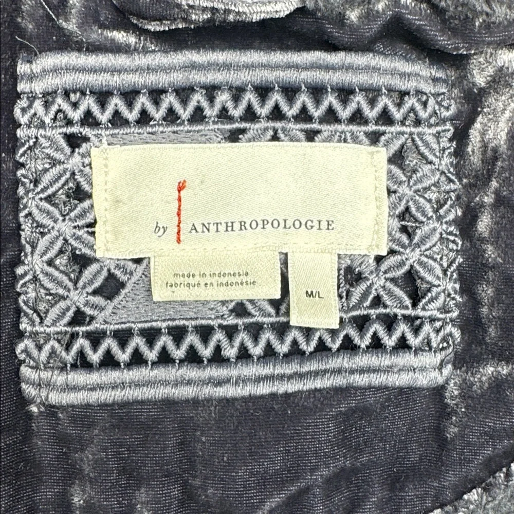 Anthropologie Mariposa Gray Lush Luxurious Faux Fur Robe Size large medium M/L